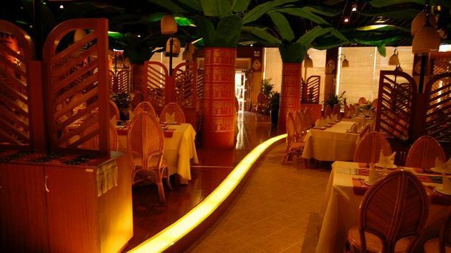 King Land Hotel Jinghong Restoran gambar
